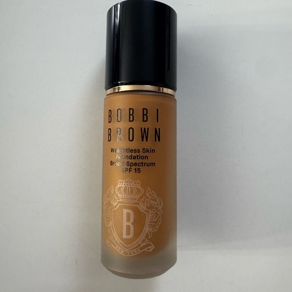 Brand New Bobbi Brown Weightless Skin Foundation with SPF 15 Shade Golden NWT - Picture 4 of 9